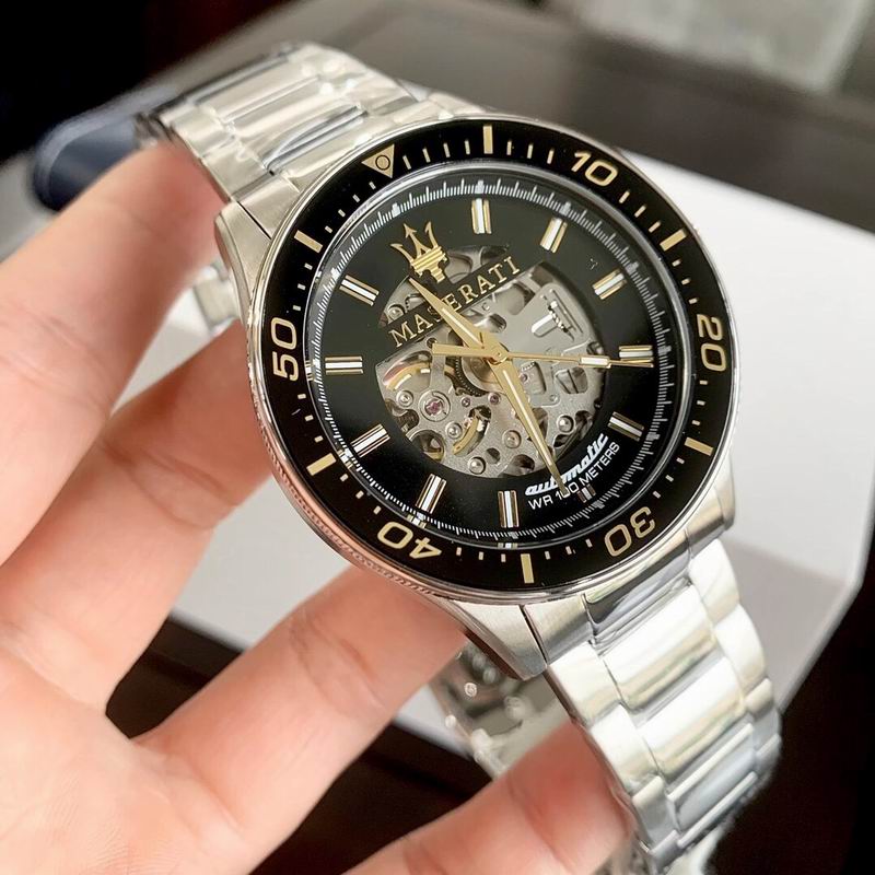 Maserati 43mm 101048